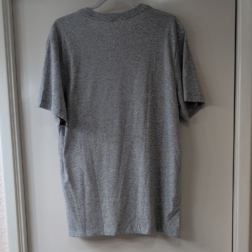 The Nike Tee Men’s Gray Short-Sleeve Blue Swoosh Front Graphic Medium Dri-Fit - Picture 8 of 9